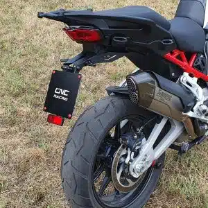 Support de plaque court CNC Racing