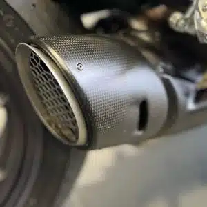 Enjoliveur carbone de silencieux Ducati