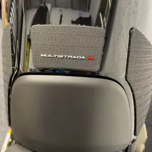 Protections de réservoir Ducati