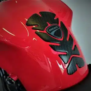Protection de réservoir carbone Ducati