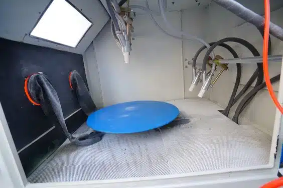 Machine de décapage, sablage pièces mécaniques avant peinture