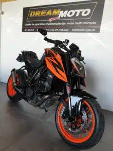KTM Superduke 1290 R au service chez Dream Moto Morges