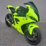 BMW S1000RR Jaune fluo au service chez Dream Moto Morges